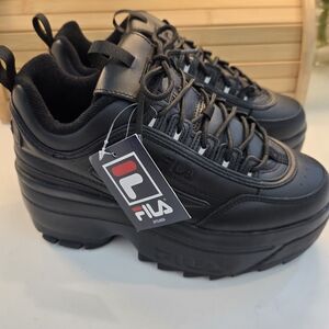 FILA Womens Black Sneakers